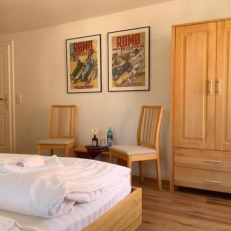 Colonial Cafe Pension Werder  Εξωτερικό φωτογραφία